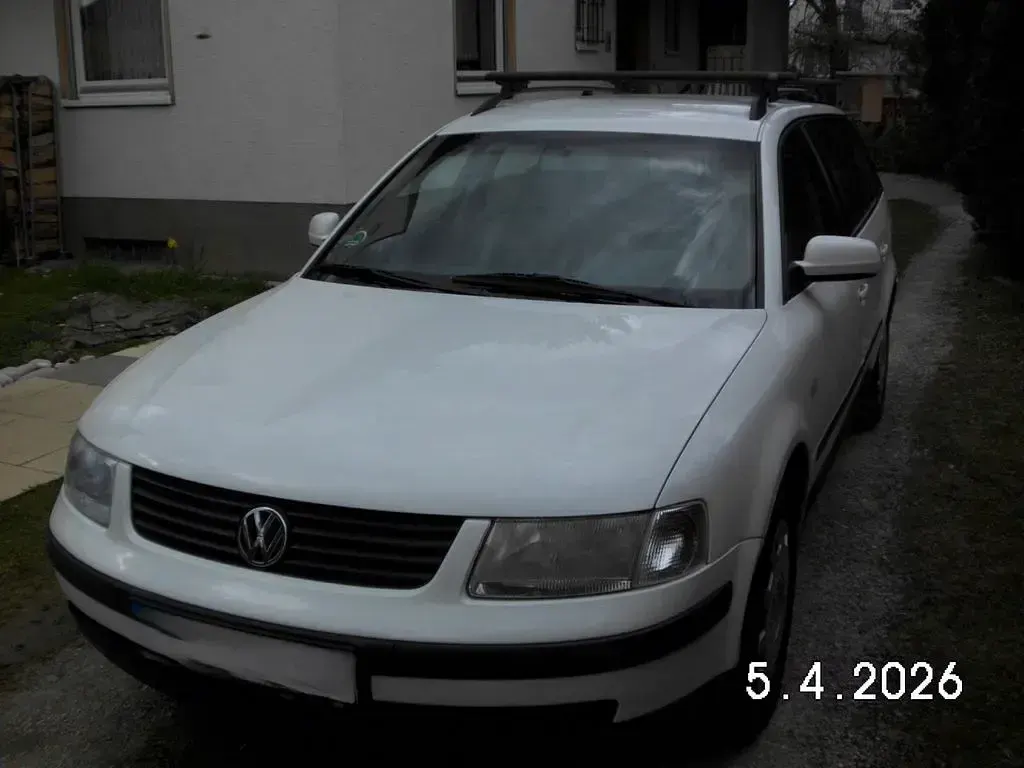 Usata VW Passat Basis 110 CV (80 kW) 1999 Bianco Station wagon
