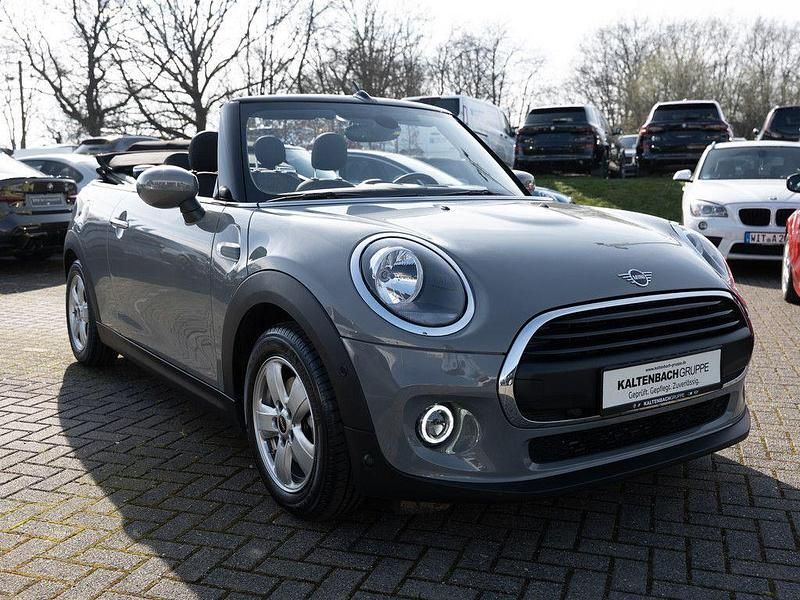 Gebraucht Mini One Cabriolet Pepper 102 PS (75 kW) 2020 Grau Cabrio
