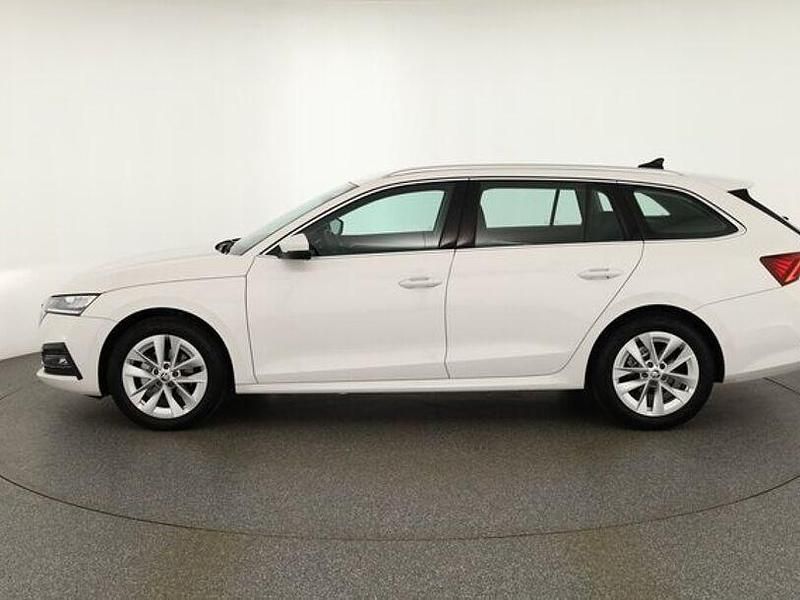 Gebraucht Skoda Octavia Style 150 PS (110 kW) 2022 Weiß Kombi