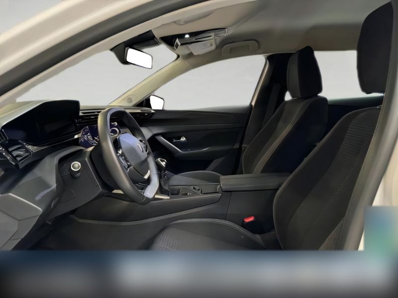 Gebraucht Peugeot 308 Active 110 PS (80 kW) 2022 Weiß Kombi