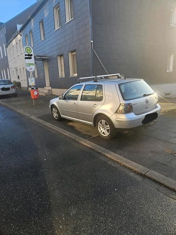 Gebraucht VW Golf IV 115 PS (84 kW) 2004 Grau Kleinwagen