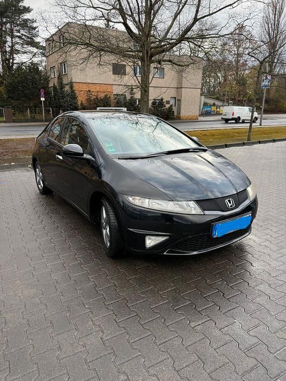 Gebraucht Honda Civic 99 PS (72 kW) 2010 Schwarz Limousine