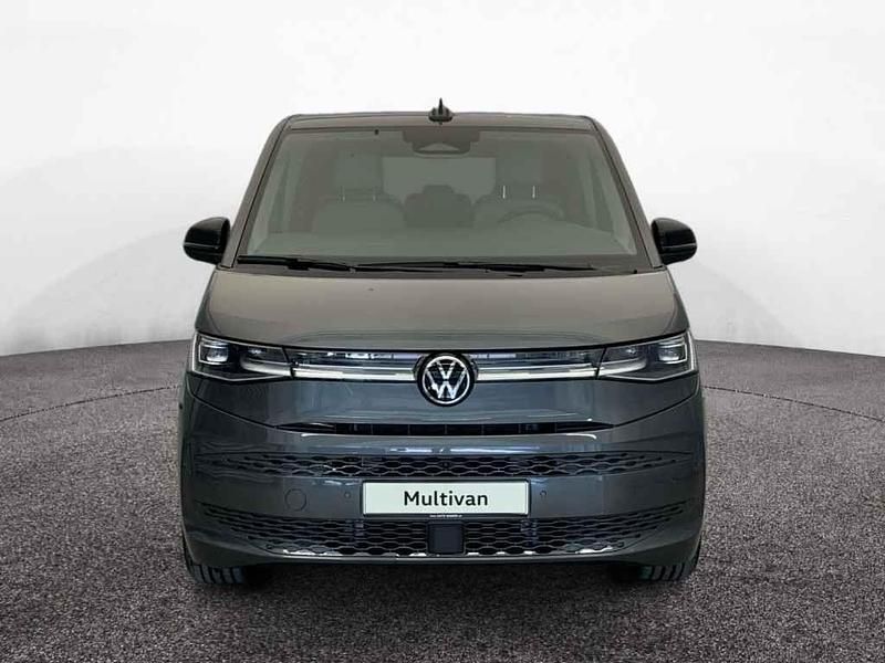 Neu VW Multivan Style 245 PS (180 kW) 2025 Grau Van