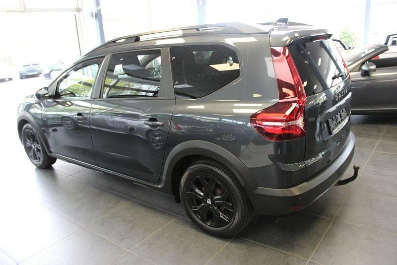 Gebraucht Dacia Jogger 110 PS (80 kW) 2022 Grau Van / Kleinbus