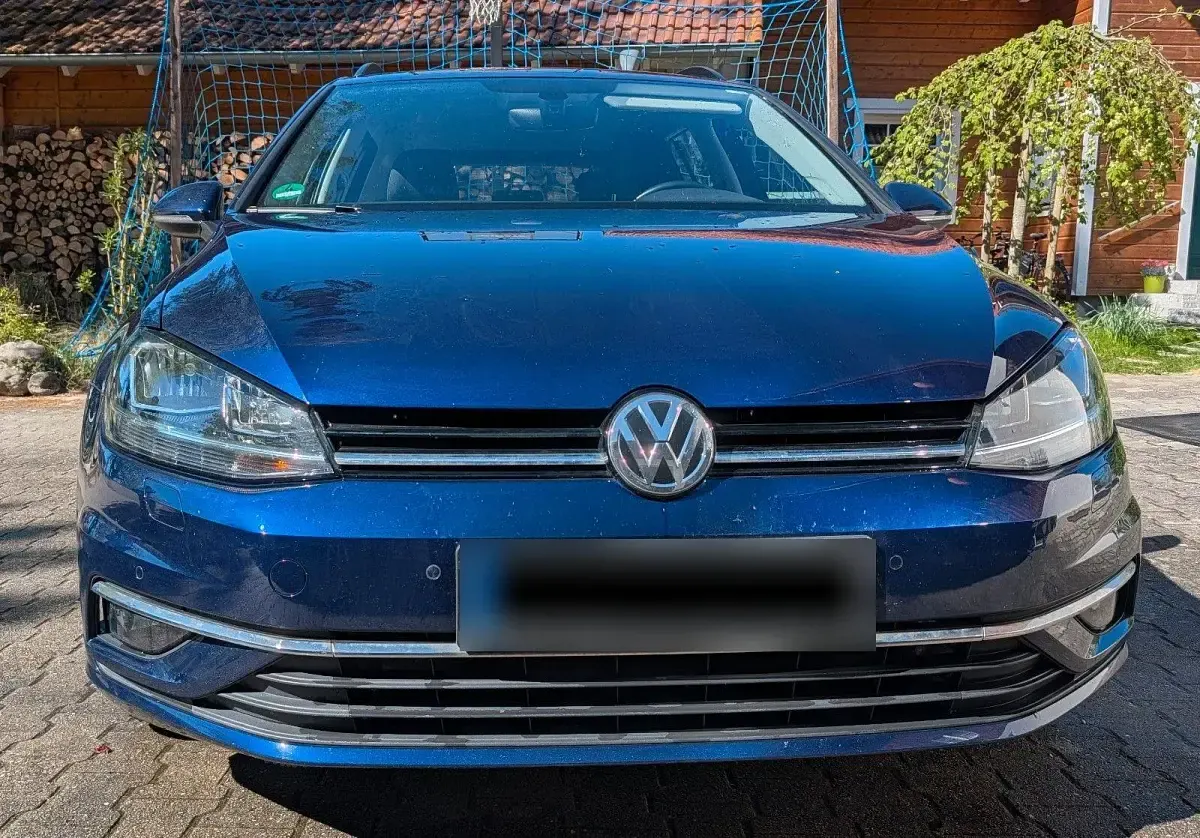Gebraucht VW Golf VII Business 116 PS (85 kW) 2018 Blau Kombi