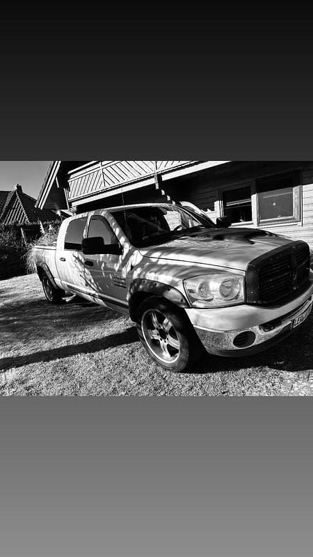 Silber Gebraucht 2008 Dodge Ram Abholung | 17.000 € - Bild 1/4