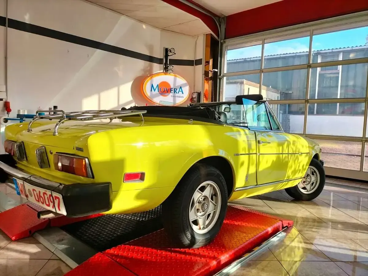 Gebraucht Fiat 124 Spider 82 PS (60 kW) 1977 Gelb Cabrio