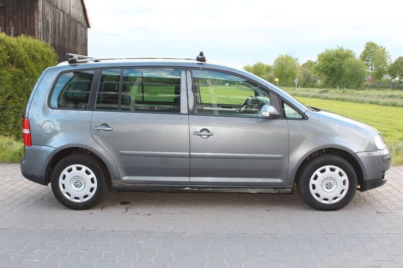 Gebraucht VW Touran Highline 140 PS (102 kW) 2005 Grau Van / Kleinbus