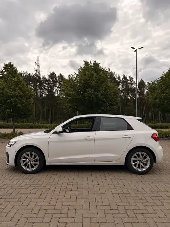 Gebraucht Audi A1 95 PS (69 kW) 2021 Weiß SUV