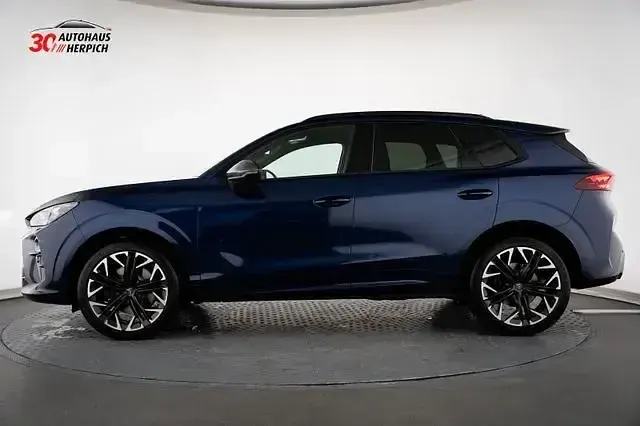 Neu Cupra Terramar VZ 265 PS (194 kW) 2026 Blau SUV