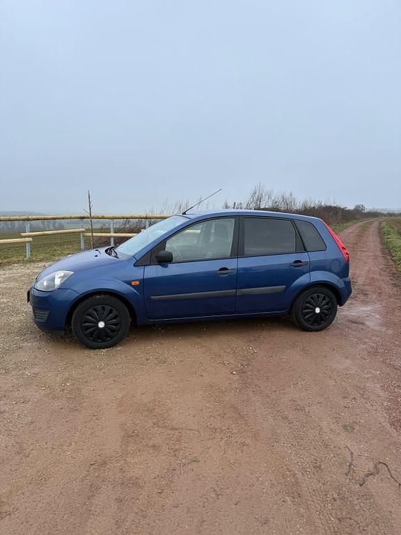 Gebraucht Ford Fiesta Fun X 69 PS (50 kW) 2007 Blau Limousine