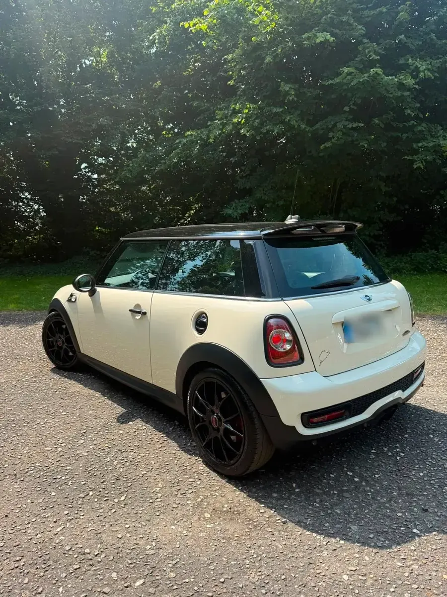 Gebraucht Mini John Cooper Works 211 PS (155 kW) 2011 Beige Kleinwagen