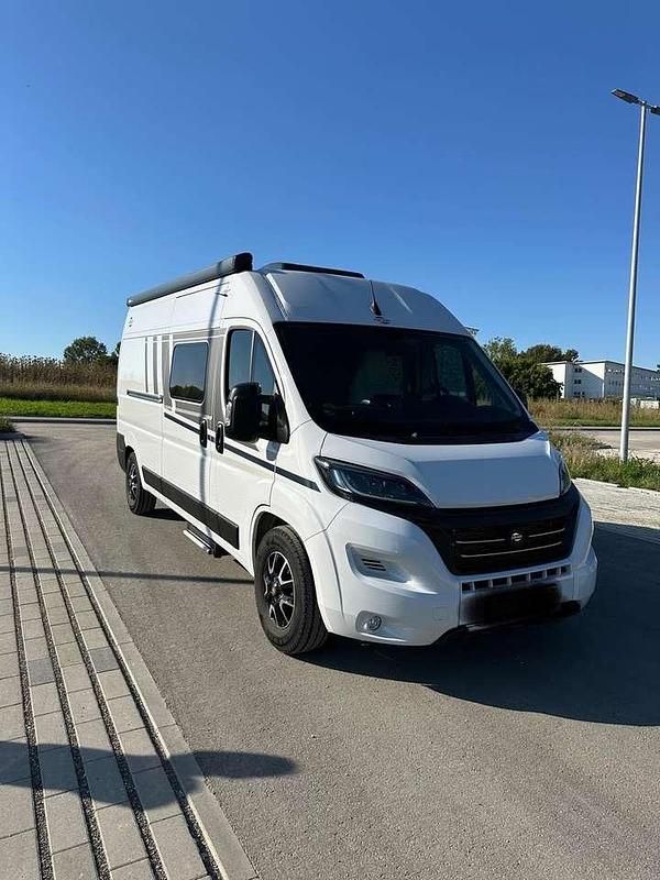 Weiß Gebraucht 2024 Fiat Ducato Van | 57.999 € - Bild 1/4