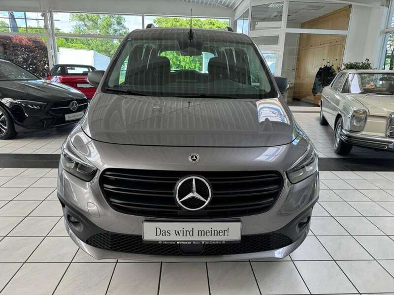 Gebraucht Mercedes Citan 113 131 PS (96 kW) 2023 Chromitgrau metallic Kombi