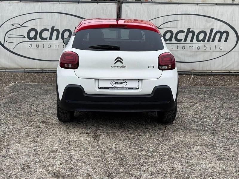 Gebraucht Citroën C3 Shine 82 PS (60 kW) 2017 Weiß Limousine