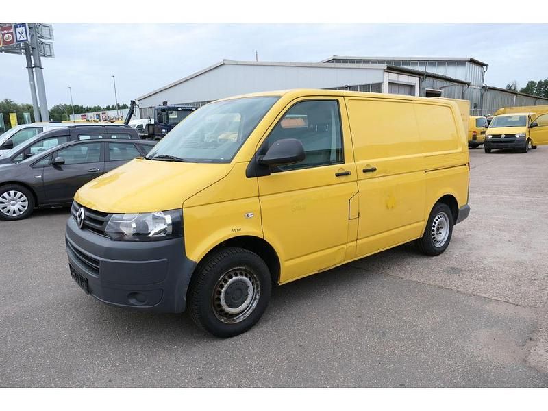 Second-hand VW Transporter 84 CP (61 kW) 2012 Galben Van
