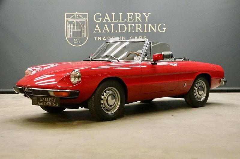 Rot Gebraucht 1982 Alfa Romeo Spider Veloce Cabrio | 26.750 € - Bild 1/4