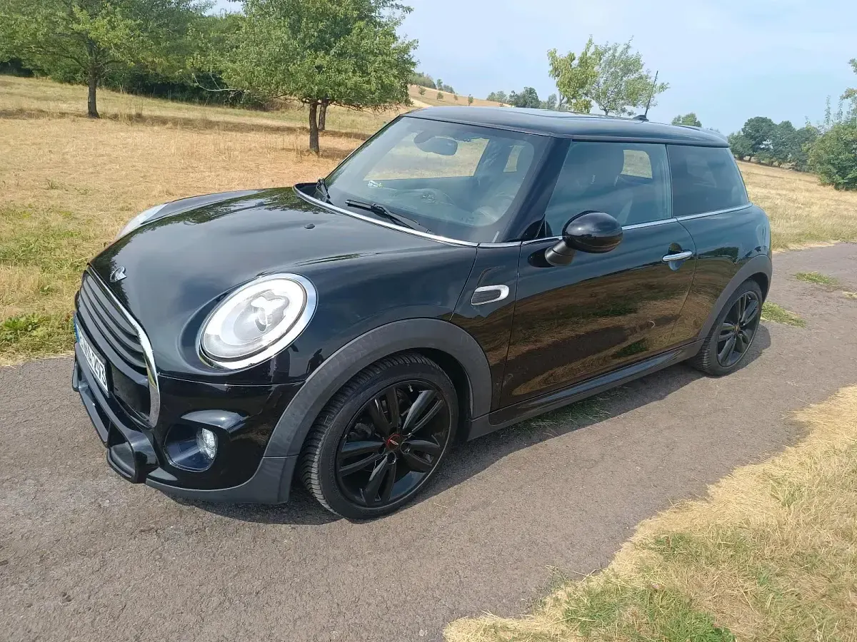 Gebraucht Mini John Cooper Works Chili 136 PS (100 kW) 2017 Schwarz Kleinwagen