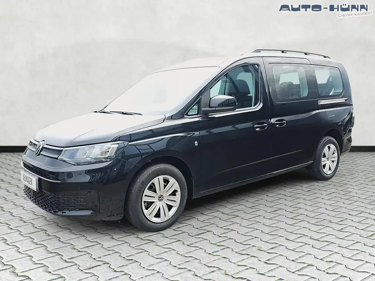 Neu VW Caddy Maxi Basis 116 PS (85 kW) 2026 Deep black perleffekt Van / Kleinbus