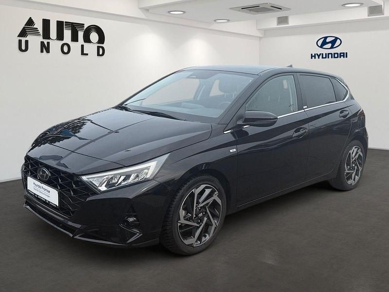 Schwarz Gebraucht 2021 Hyundai i20 Prime Kleinwagen | 17.590 € (Fairer Preis) - Bild 1/4