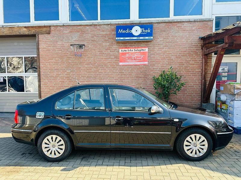 Gebraucht VW Bora Highline 150 PS (110 kW) 2002 Schwarz Limousine