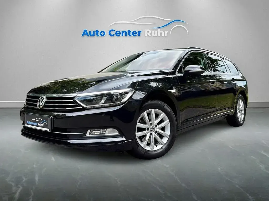 Gebraucht VW Passat Comfortline 150 PS (110 kW) 2018 Schwarz Kombi