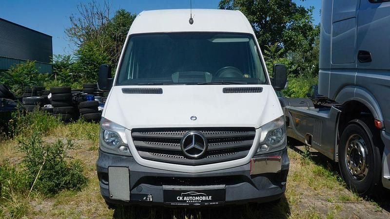 Weiß Gebraucht 2015 Mercedes Sprinter Van | 7.490 € (Superpreis) - Bild 1/4