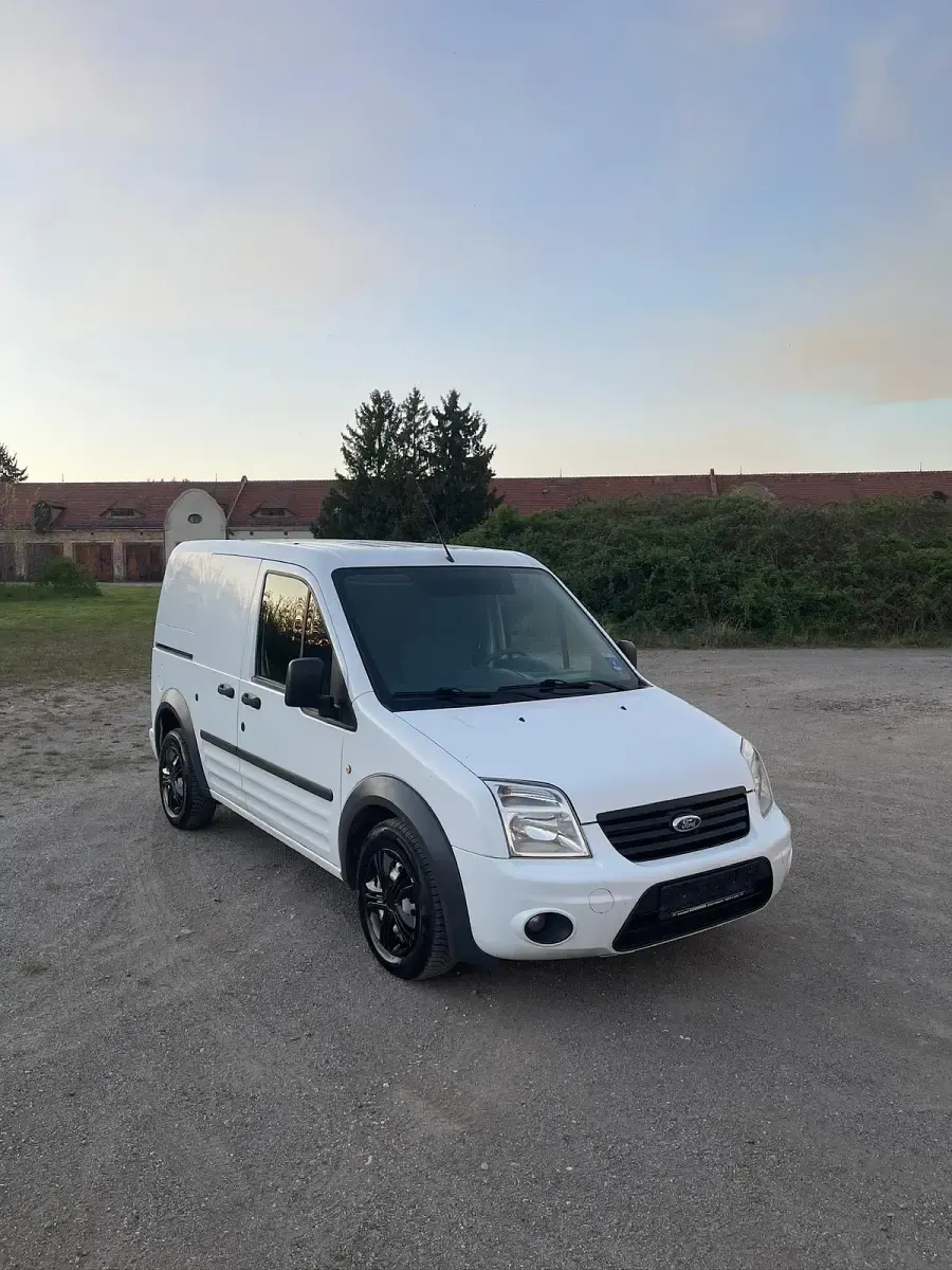 Gebraucht Ford Transit Connect 75 PS (55 kW) 2012 Weiß Van / Kleinbus