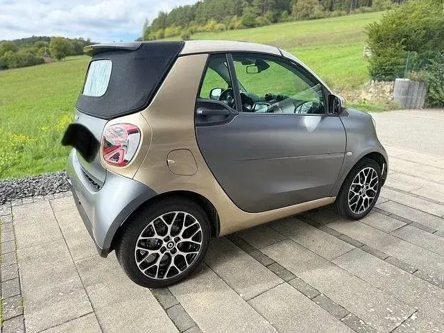 Gebraucht Smart ForTwo Electric Drive Prime 60 kW (82 PS) 2023 Grau Cabrio