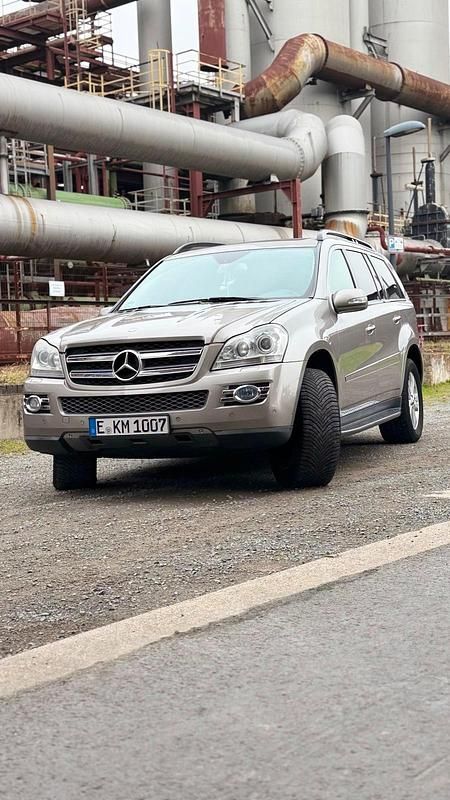 Gebraucht Mercedes GL320 224 PS (164 kW) 2007 Grau SUV