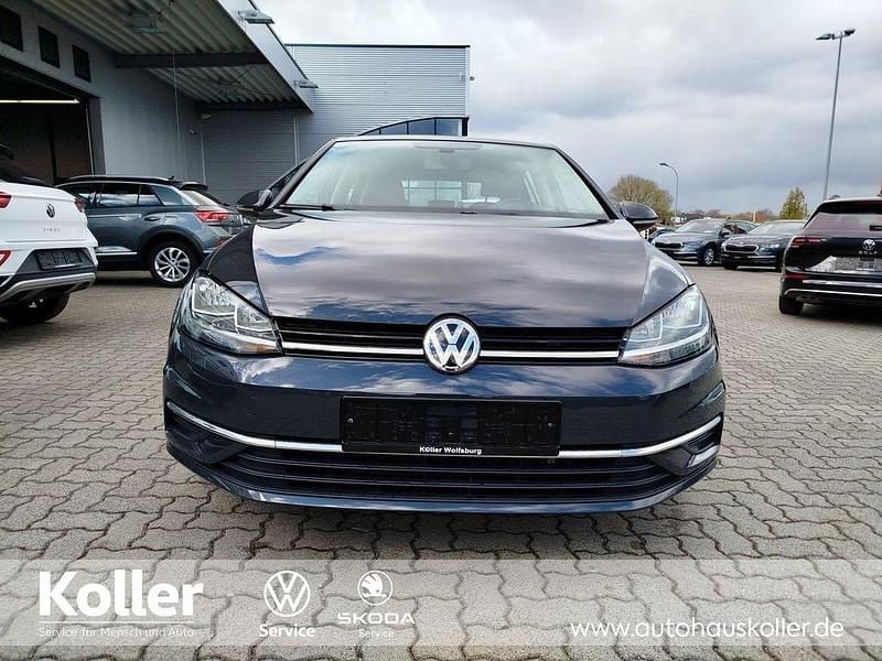 Gebraucht VW Golf VII 116 PS (85 kW) 2020 Grau Limousine