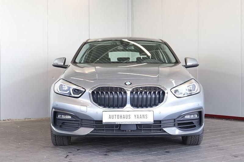 Gebraucht BMW 120 Advantage 178 PS (130 kW) 2024 Grau Kleinwagen