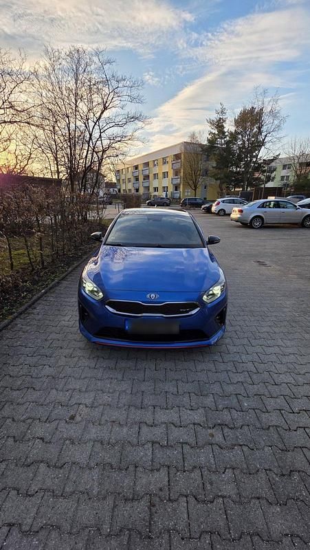 Gebraucht Kia ProCeed GT 204 PS (150 kW) 2019 Blau Kombi