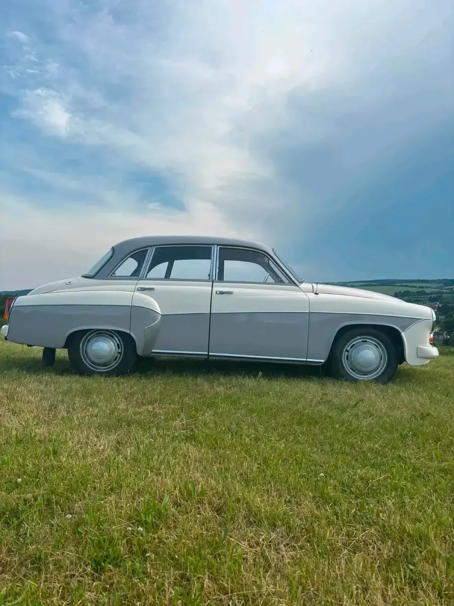 Gebraucht Wartburg 311 45 PS (33 kW) 1964 Grau Limousine
