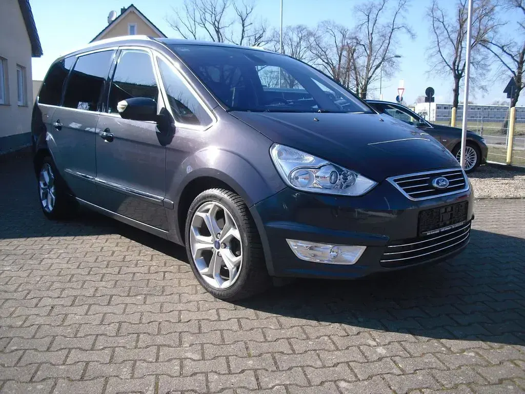 Gebraucht Ford Galaxy 163 PS (119 kW) 2014 Grau Van / Kleinbus