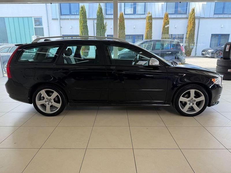 Gebraucht Volvo V50 R-Design Pro 114 PS (83 kW) 2012 Schwarz Kombi