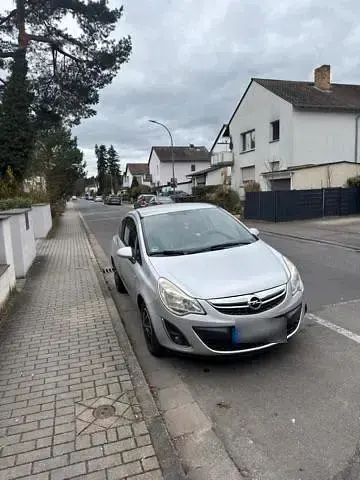 Gebraucht Opel Corsa 87 PS (63 kW) 2012 Silber Kleinwagen