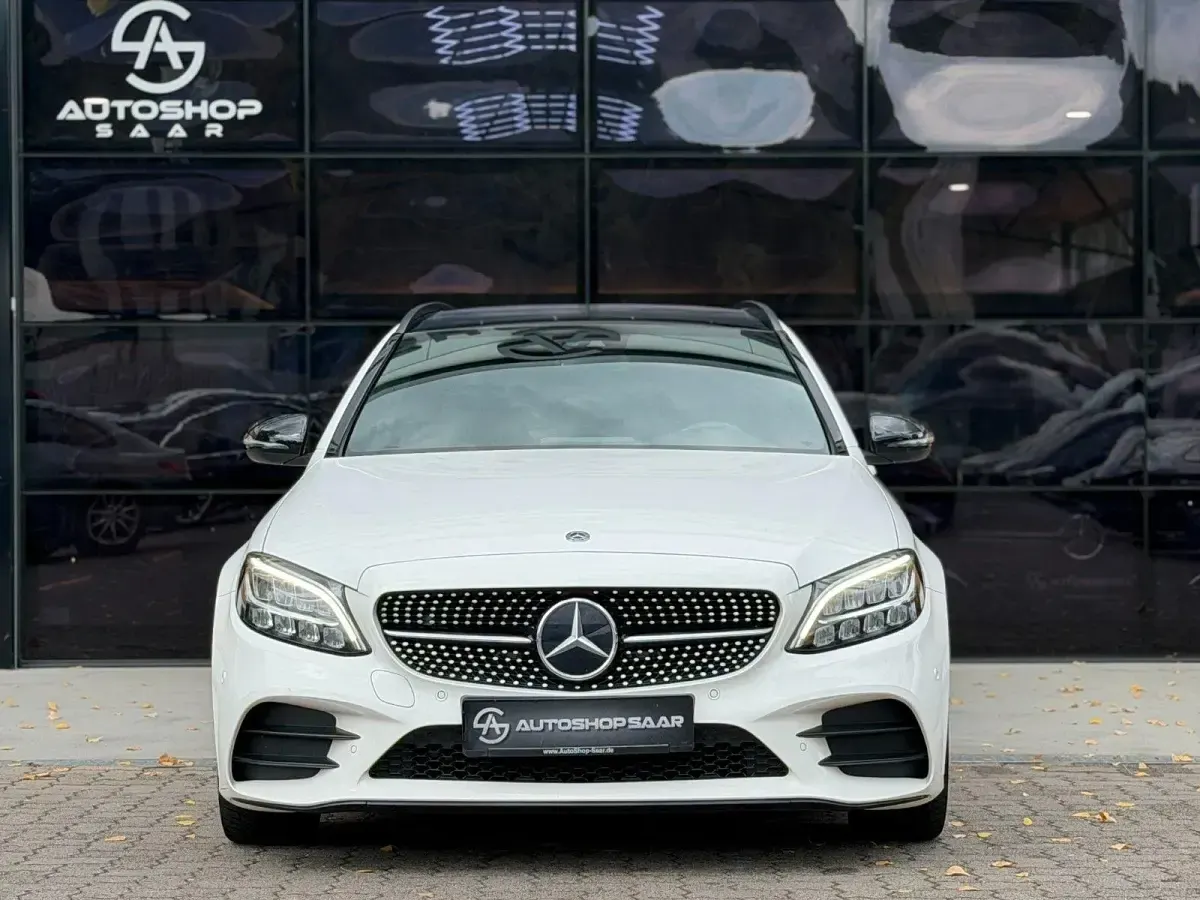 Gebraucht Mercedes C200 184 PS (135 kW) 2019 Weiß Kombi