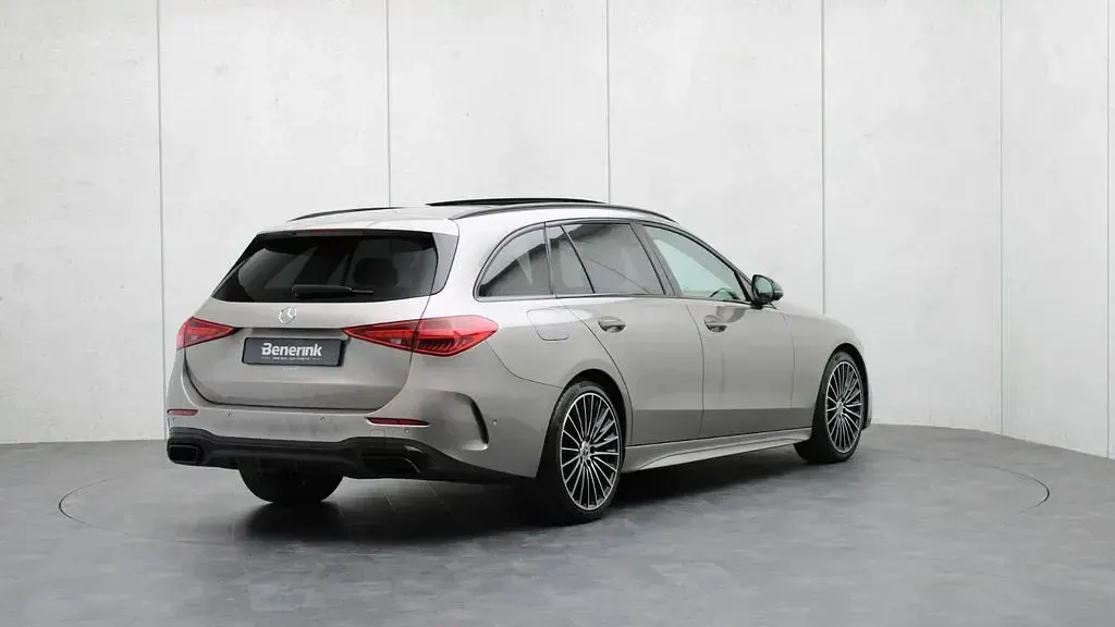 Gebraucht Mercedes 220 AMG line 197 PS (144 kW) 2023 Silber Kombi
