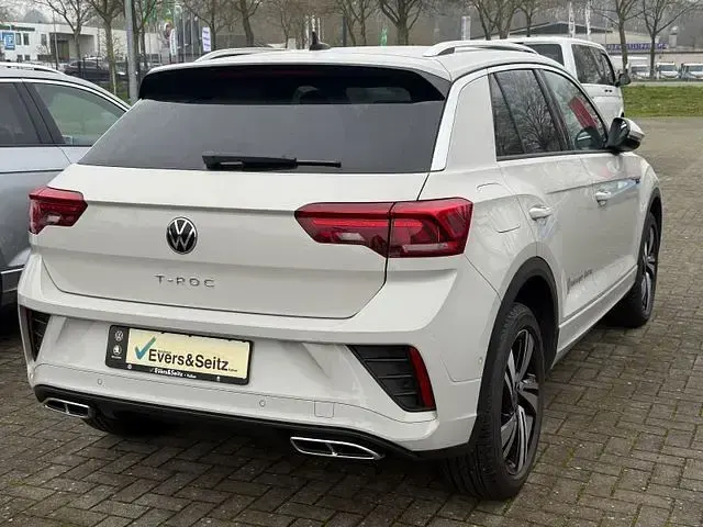 Gebraucht VW T-Roc IQ Drive 150 PS (110 kW) 2025 Grau SUV