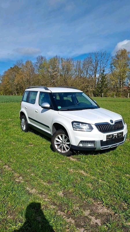 Gebraucht Skoda Yeti 105 PS (77 kW) 2014 Weiß SUV