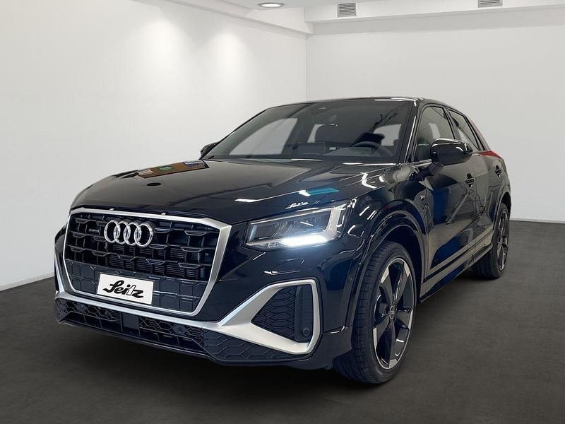 Gebraucht Audi Q2 S-Line 190 PS (139 kW) 2025 Mythosschwarz metallic SUV