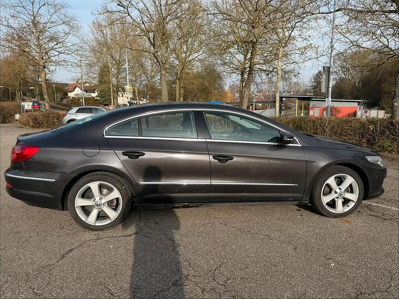 Gebraucht VW Passat 200 PS (147 kW) 2010 Braun Coupé