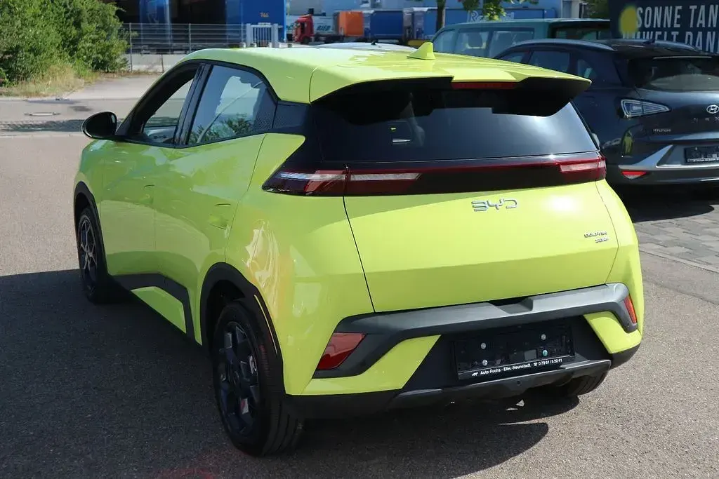Neu BYD Dolphin Surf Boost 64 kW (88 PS) 2025 Gelb Kleinwagen