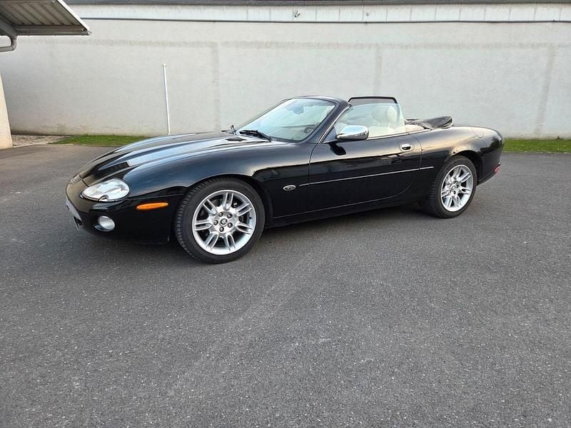 Occasion Jaguar XK8 284 ch (208 kW) 2002 Noir Cabriolet