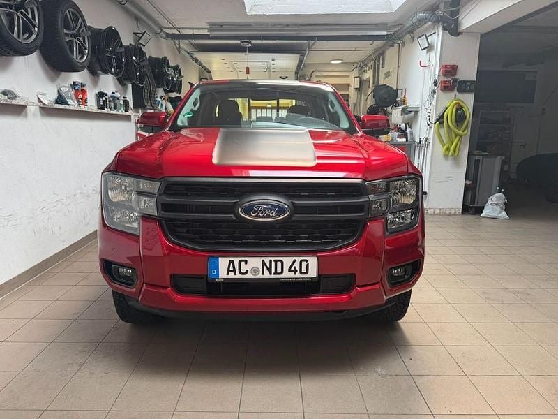 Gebraucht Ford Ranger 170 PS (125 kW) 2025 Rot Pickup