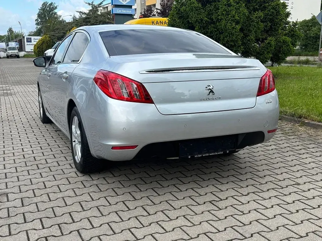 Gebraucht Peugeot 508 140 PS (102 kW) 2011 Silber Limousine