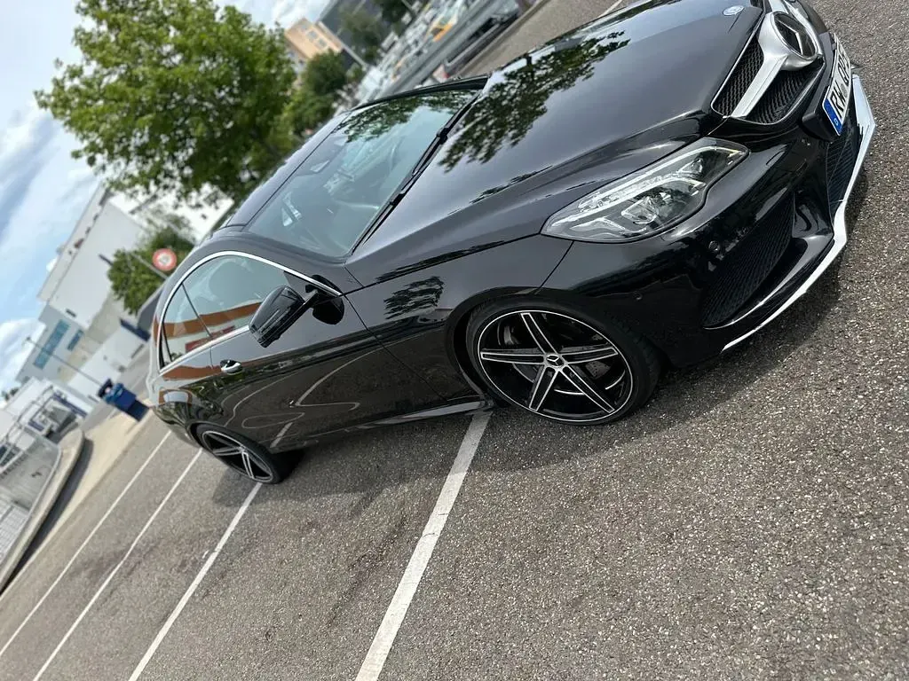 Gebraucht Mercedes E500 408 PS (300 kW) 2013 Schwarz Coupé