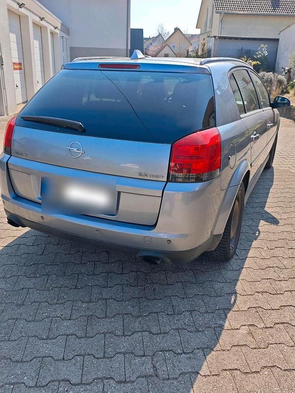 Gebraucht Opel Signum 155 PS (114 kW) 2005 Silber Kleinwagen