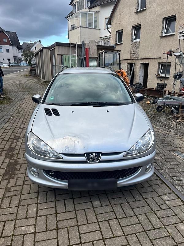 Gebraucht Peugeot 206 75 PS (55 kW) 2006 Silber Kombi